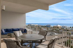 Laketown Wharf #512 by Nautical Properties